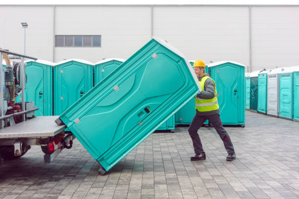 Professional porta potty rental in Clifton, IL