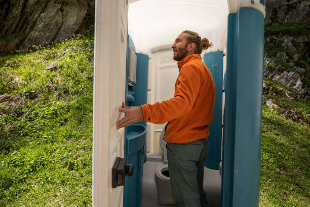 Best Construction site porta potty rental  in Clifton, IL